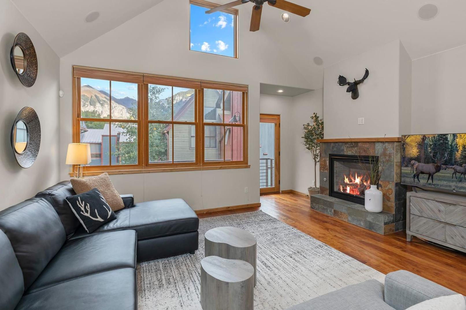 3Br 3 1 2Ba Center Of Everything New Listing On Our New Home Telluride Exterior photo